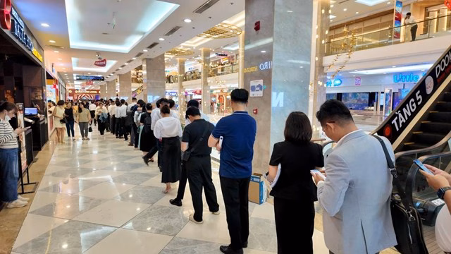Nhà đầu tư xếp hàng chờ “chốt cọc” Vinhomes Green City