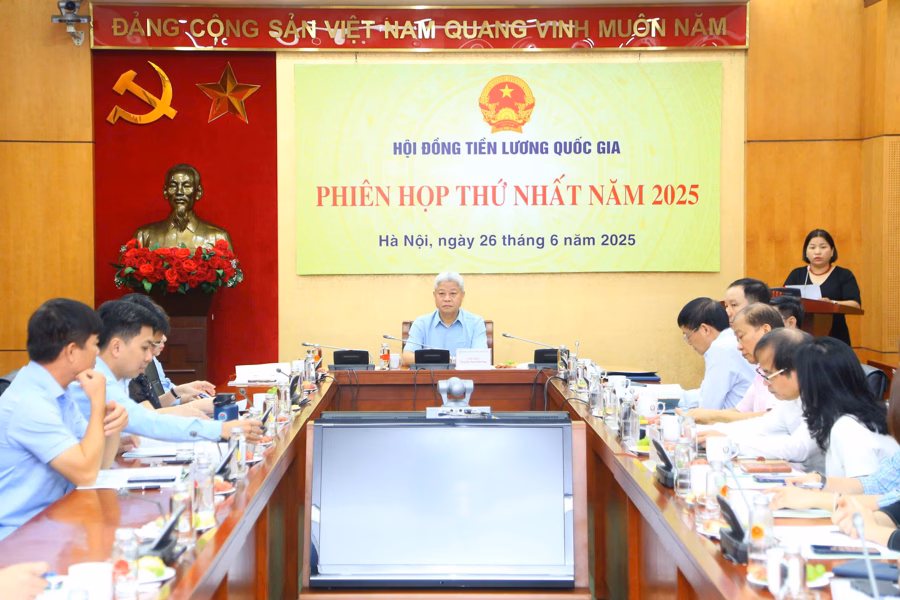 Hội đồng Tiền lương quốc gia họp Hội đồng Tiền lương quốc gia họp phiên đầu tiên