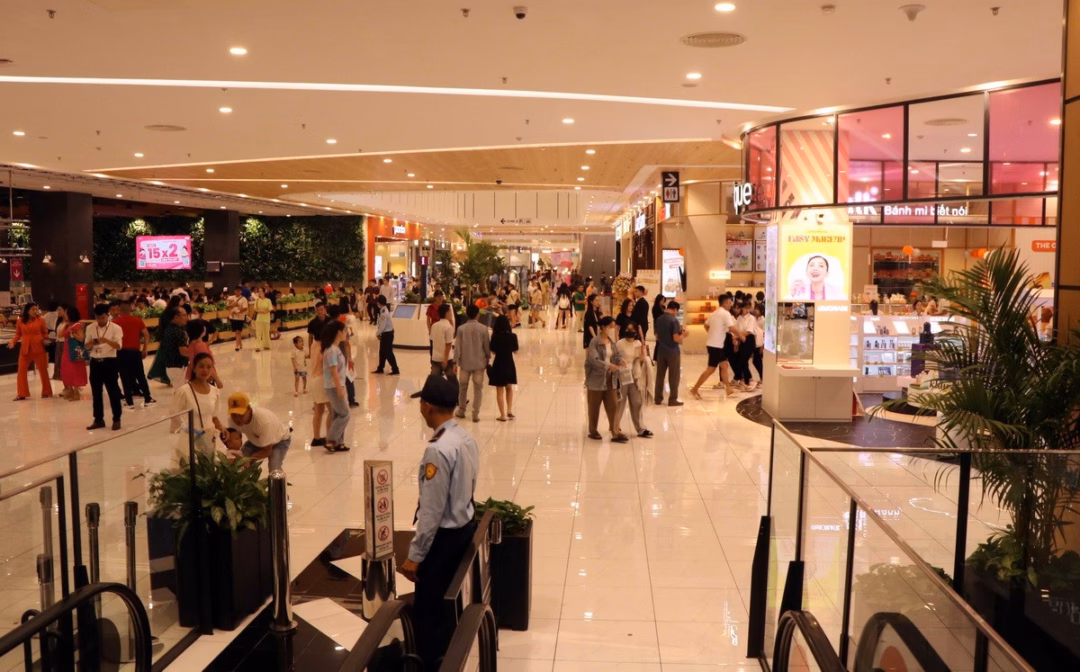 Trung tâm thương mại AEON MALL ở Huế với thiết kế hiện đại.