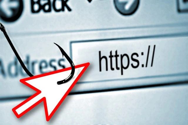 Luôn để ý các địa chỉ trang web để tránh sập bẫy tin tặc