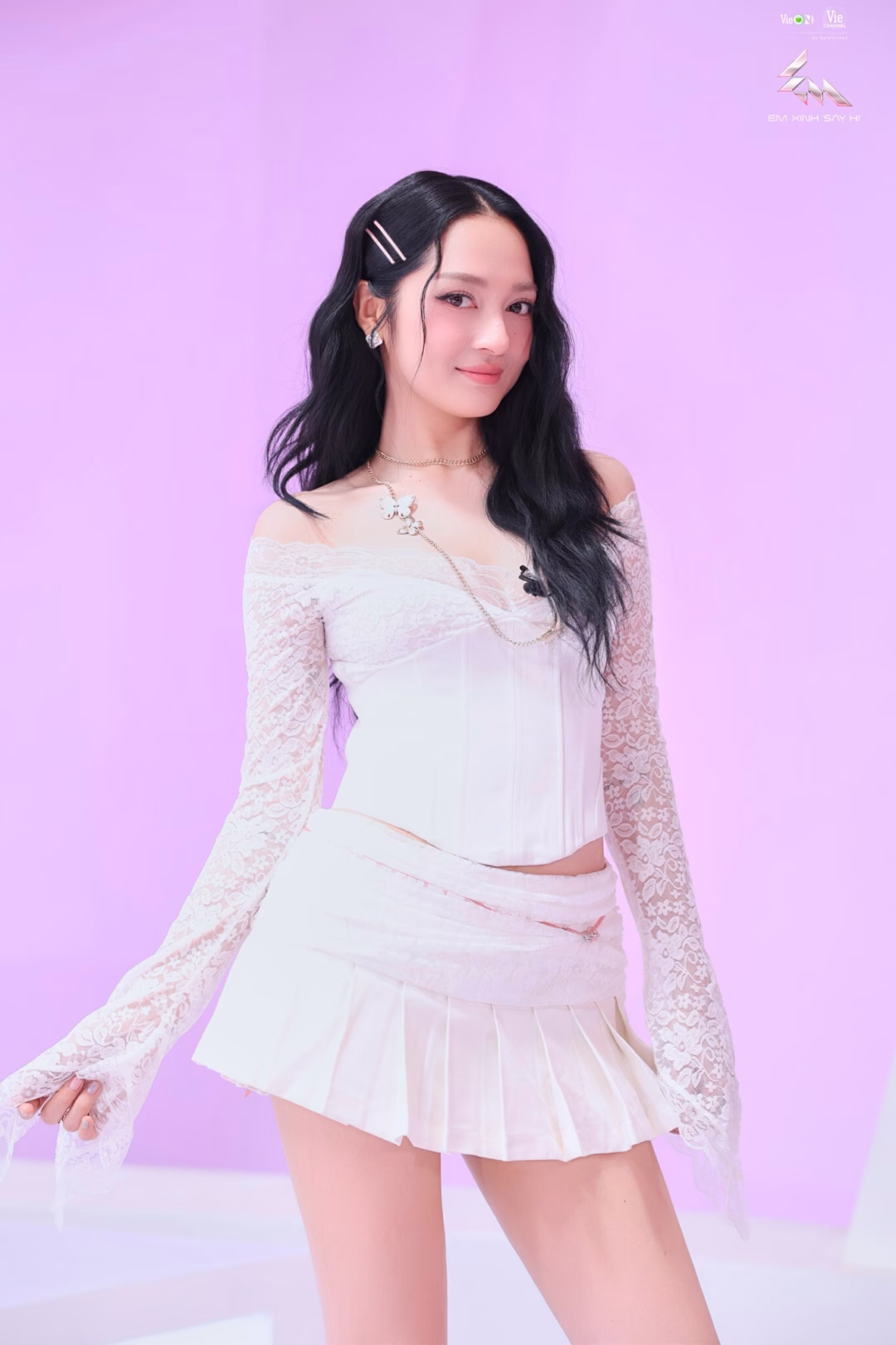 Bảo Anh lo lắng vì delay, chứng kiến tai nạn tàu ở Hạ Long Bảo Anh đang là 1 trong 30 nghệ sĩ tham gia Em xinh say hi