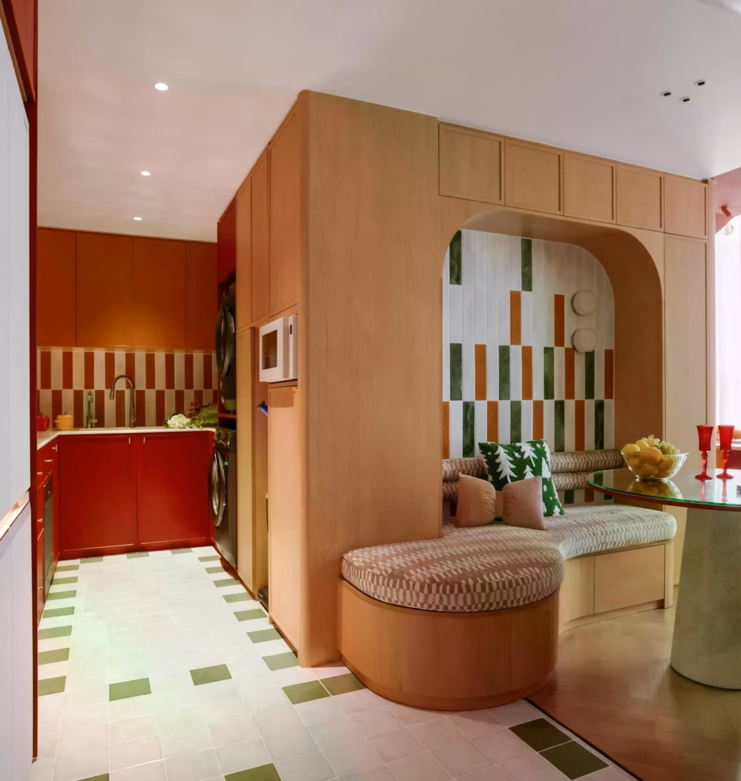 Màu sắc và chi tiết tạo nên cá tính Chi tiết bo cong trên trần và tường