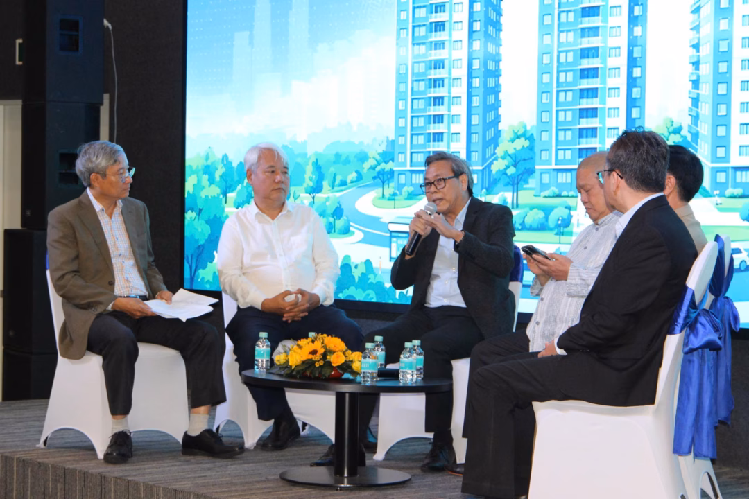 H&igrave;nh ảnh đại biểu thảo luận giải ph&aacute;p ph&aacute;t triển nh&agrave; ở x&atilde; hội tại TPHCM