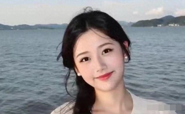 Nạn nhân Lý Quân, 22 tuổi, sinh viên điều dưỡng Nạn nhân Lý Quân, 22 tuổi, sinh viên điều dưỡng