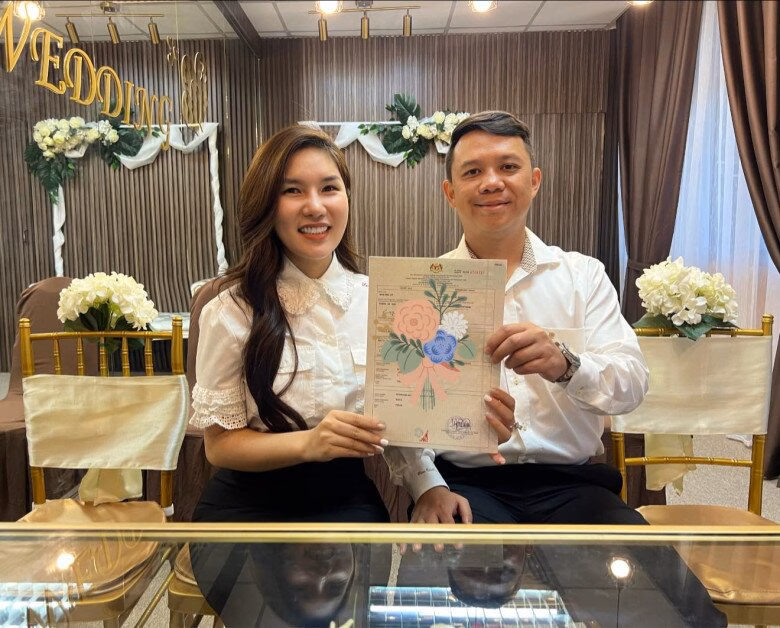 Ngọc Anh trước đ&acirc;y l&agrave; nh&acirc;n vi&ecirc;n sale bất động sản.