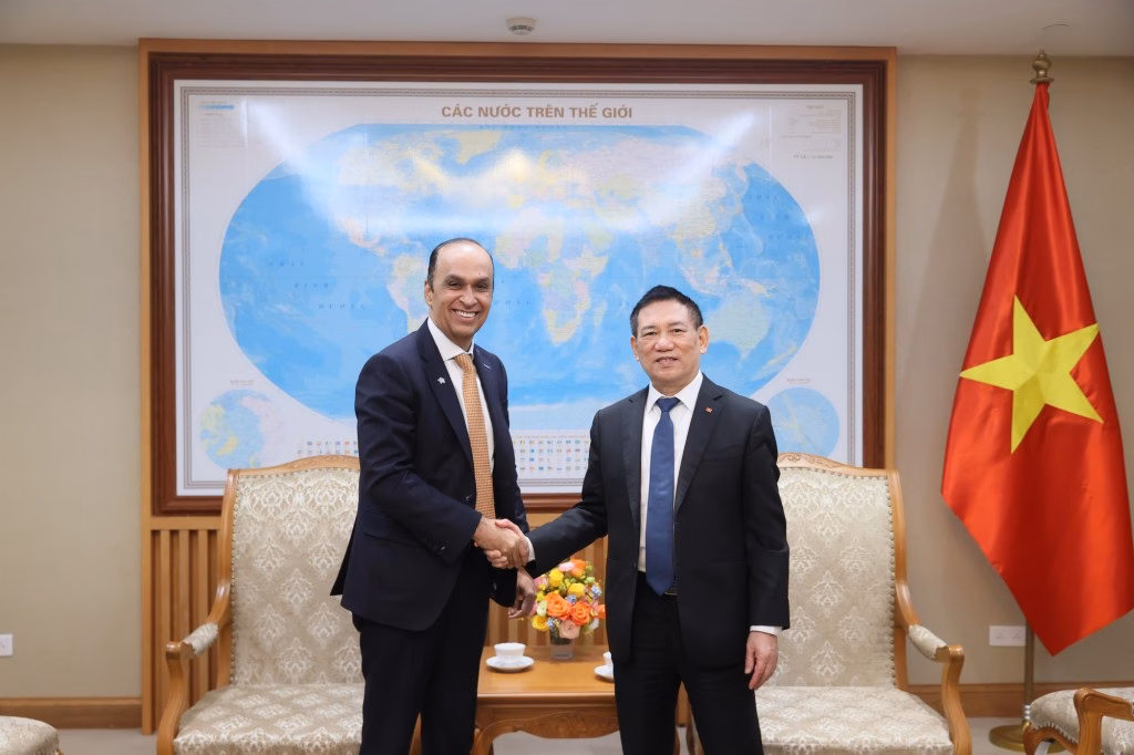 Ph&oacute; Thủ tướng Hồ Đức Phớc tiếp Tổng Gi&aacute;m đốc Anil Wadhwani của Prudial