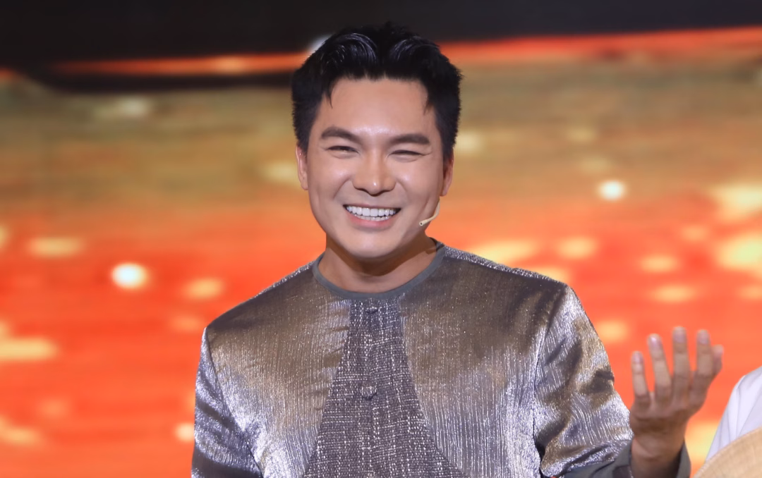 MC Quốc Trí thể hiện ‘Đồng Tháp quê tôi’ trong Tình Bolero 2025