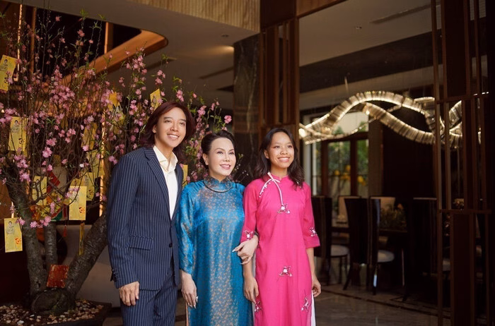 Nơi ở 240 tỷ của Việt Hương và gia đình nhỏ ở Thủ Đức