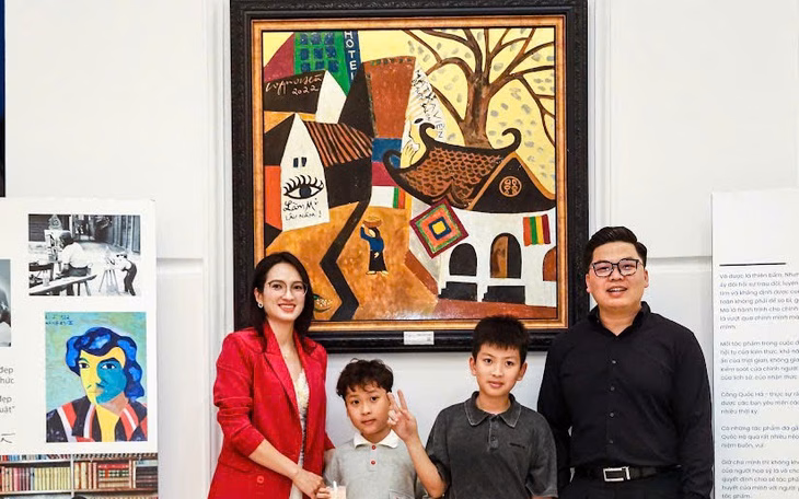 30 bức tranh và kỷ vật của họa sĩ Công Quốc Hà được trưng bày tại Hà Nội ‘Gặp lại’ họa sĩ Công Quốc Hà, hậu duệ ông chủ khách sạn Phú Gia nổi tiếng một thời - Ảnh 3.