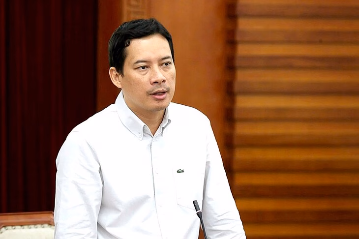 Đề xuất cấm sóng nghệ sĩ vi phạm pháp luật bằng quy định pháp luật