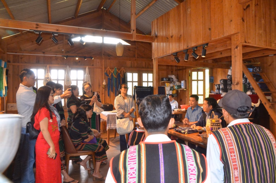 Các buổi tập huấn chuyên sâu, làm việc trực tiếp với cộng đồng. Ảnh: VICAST