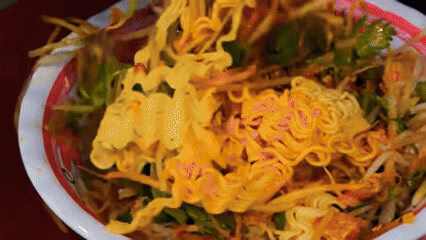 Mỳ hến Huế – Món đặc sản bình dân nhưng hương vị không tầm thường