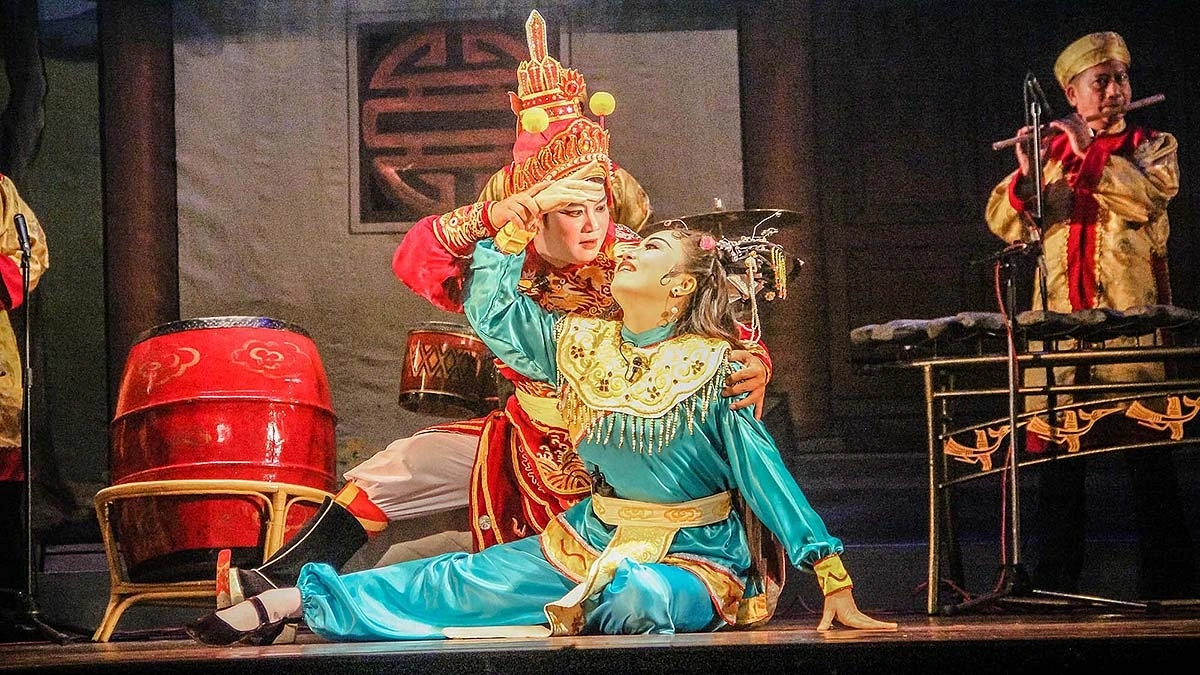 sân khấu nghệ thuật truyền thống ngậm ngùi cảnh thầy già, con hát cũng già hình ảnh 6