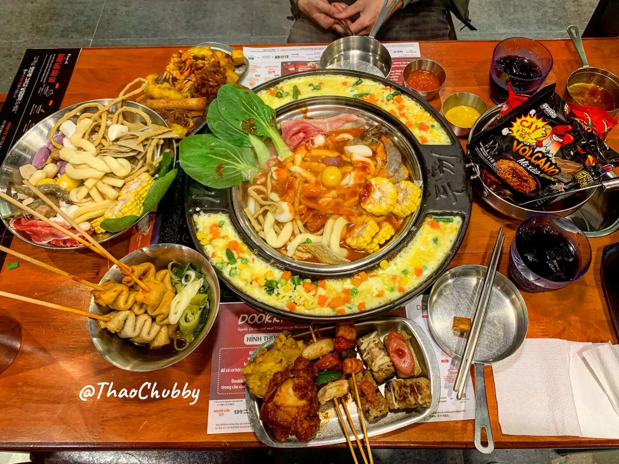 Nhượng quyền Dookki: Cơ hội đầu tư hấp dẫn với chuỗi nhà hàng buffet topokki Hàn Quốc thông tin dookki