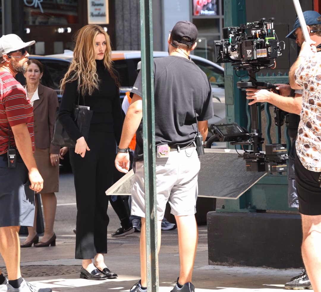 Sarah Pidgeon is seen filming at the "American Love Story" set on July 22, 2025 in New York City.