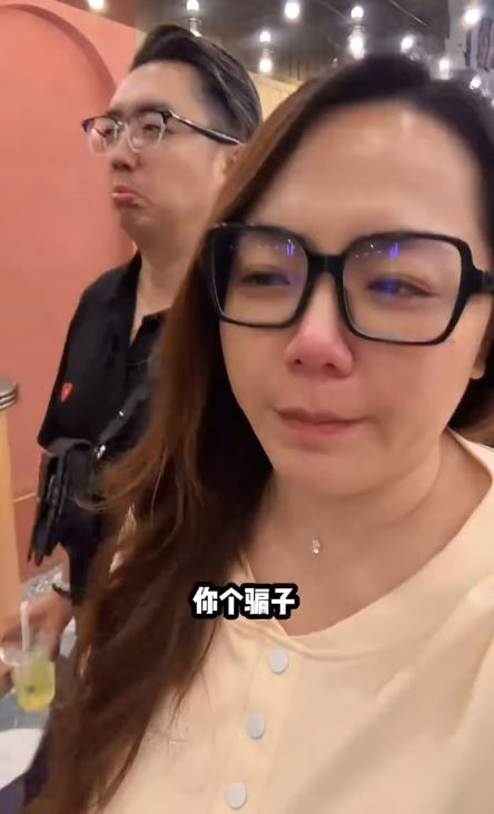 Khán giả Trung Quốc khóc khi xem phim