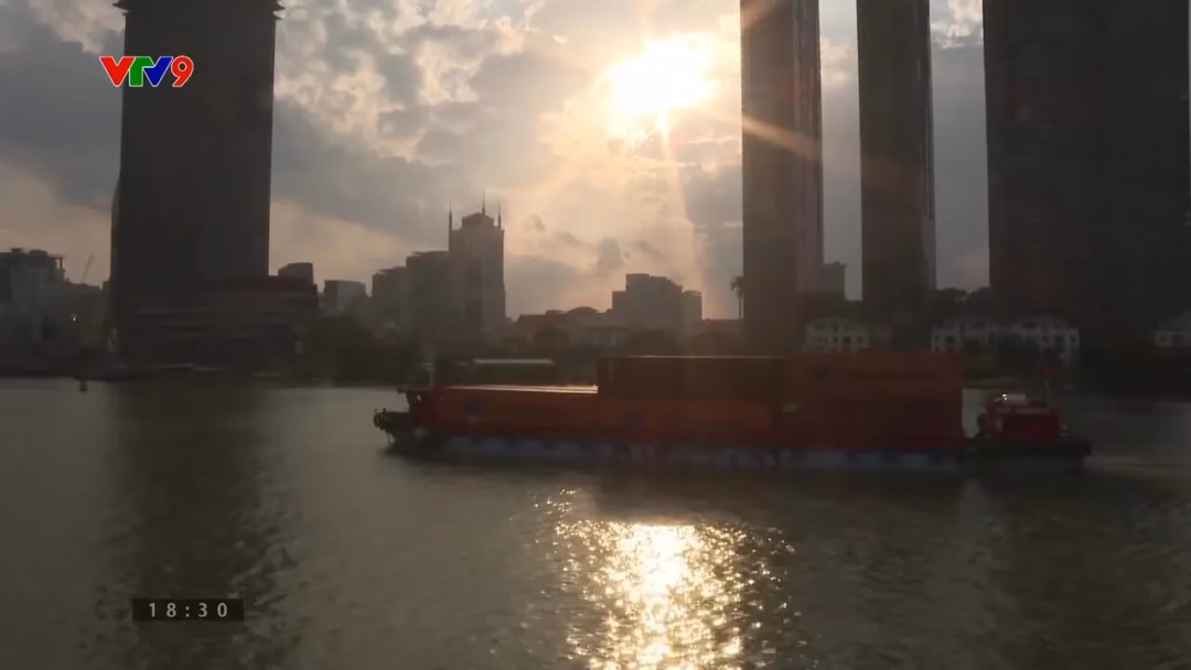 Thư giãn trên sông Sài Gòn – Lựa chọn lý tưởng giữa lòng thành phố sôi động