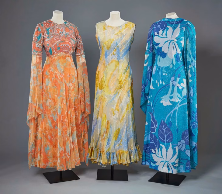 Những chiếc váy do Ian Thomas thiết kế thuộc sở hữu của cố Nữ hoàng Elizabeth - Ảnh: Royal Collection Trust