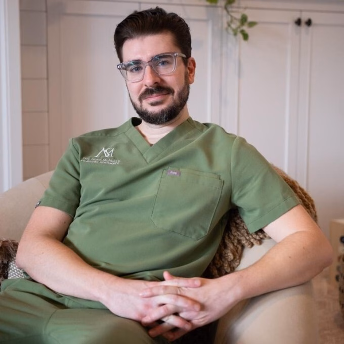 4 thủ thuật thẩm mỹ bác sĩ Mỹ khuyên tránh 실시