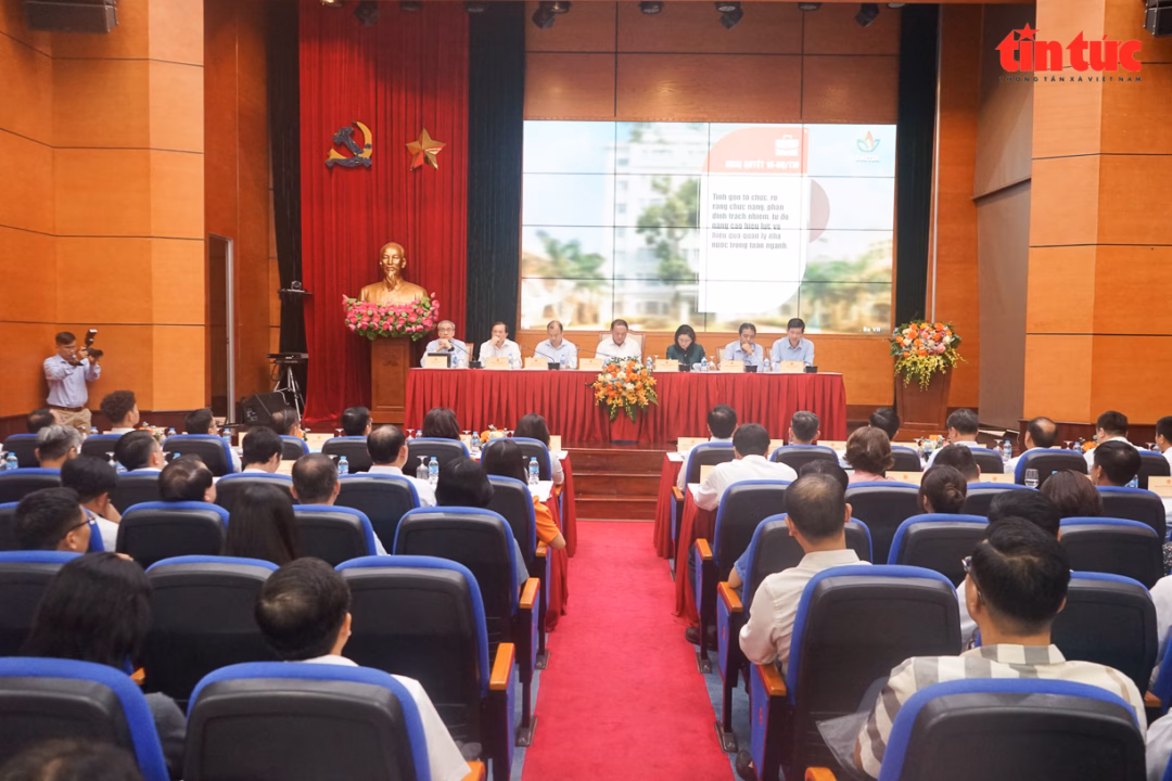 Bộ Văn hóa Thể thao và Du lịch tập trung gỡ vướng mắc pháp lý cho đổi mới sáng tạo Các đại biểu tham dự hội nghị.