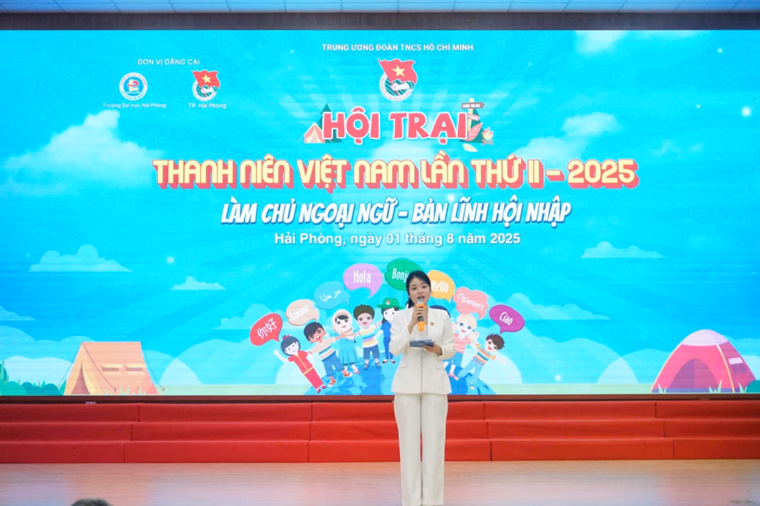 Hàng chục đại biểu全國 tham gia Hội trại Thanh niên Việt Nam làm chủ ngoại ngữ