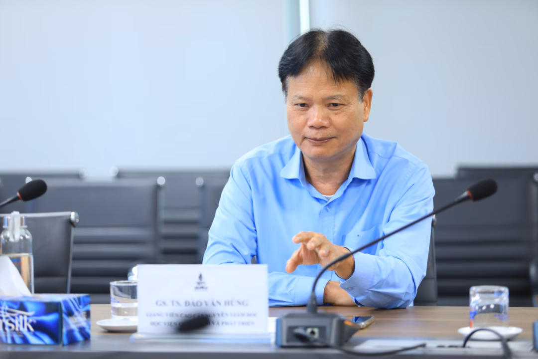 Giáo sư, Tiến sĩ Đào Văn Hùng - nguyên Giám đốc Học viện Chính sách và Phát triển. Ảnh: Website nhà trường