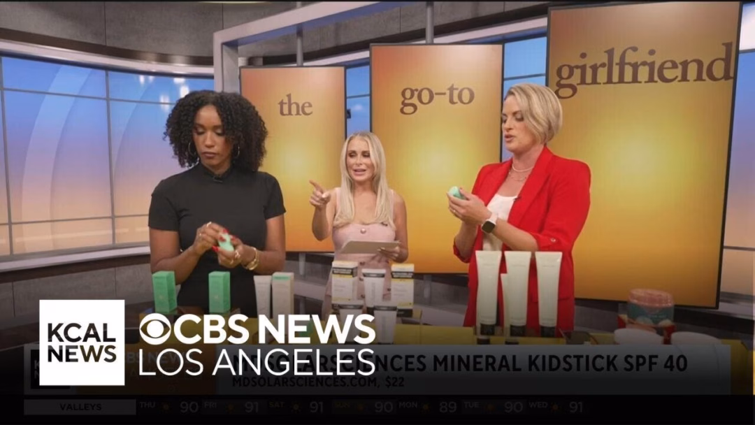 Mỹ nữ blogger Sadie Murray chia sẻ sản phẩm skincare giúp bảo vệ và chăm sóc da mùa hè