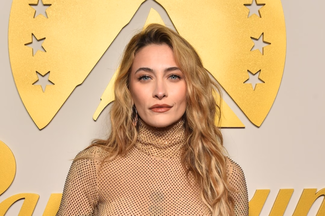 Paris Jackson xác nhận chia tay bạn trai sau loạt ảnh khóc giữa đường