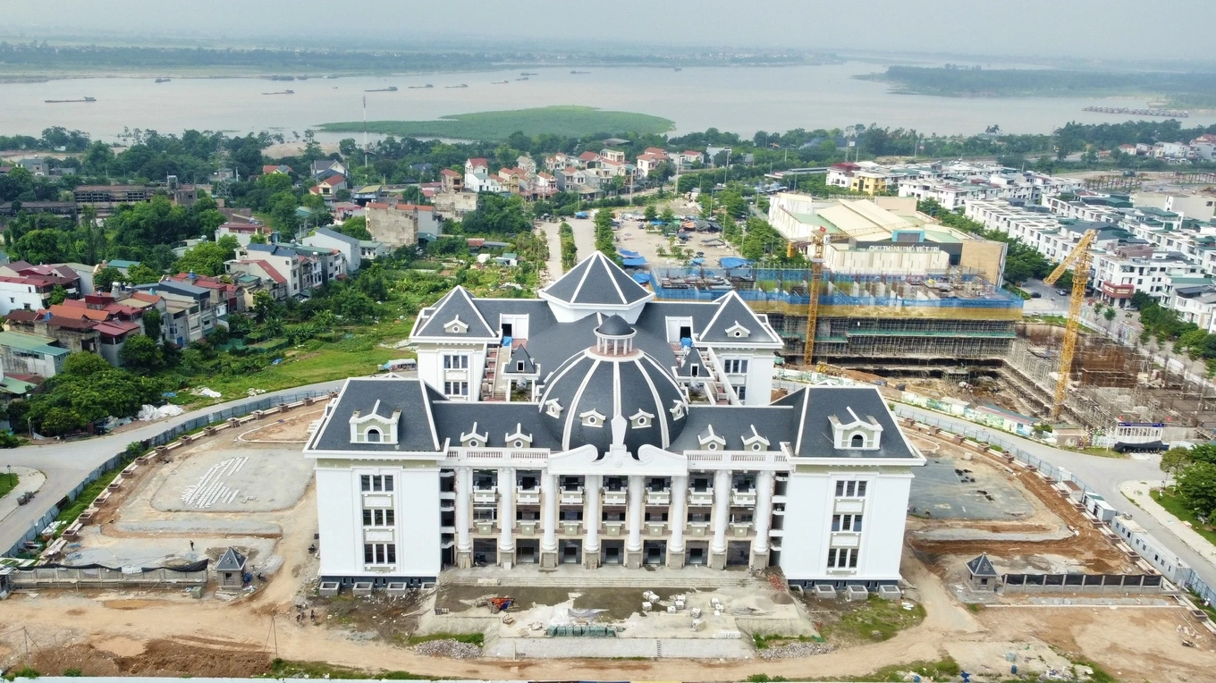 Phú Thọ đẩy nhanh tiến độ dự án nhà văn hóa 426 tỷ đồng trước 19/8 Dự án Nhà Văn hóa nghệ thuật tỉnh Phú Thọ quy mô 1.000 chỗ ngồi, tổng mức đầu tư gần 426 tỷ đồng (Ảnh: Báo Phú Thọ).