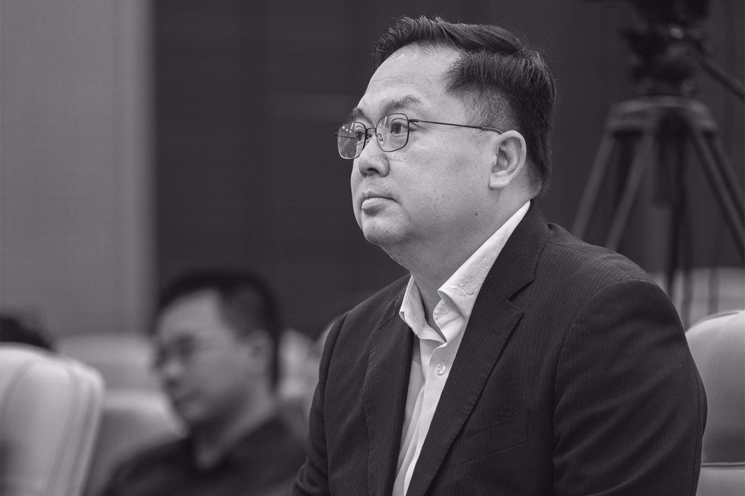 Lễ viếng ông Hoàng Nam Tiến tại Hà Nội diễn ra từ 9-11h sáng 4/8 tại Nhà Tang lễ Quốc gia, số 5 Trần Thánh Tông, Hà Nội. Lễ truy điệu và đưa tang bắt đầu 10h30 cùng ngày. Hỏa táng sẽ được thực hiện tại Đài hóa thân Hoàn Vũ, Hà Nội.