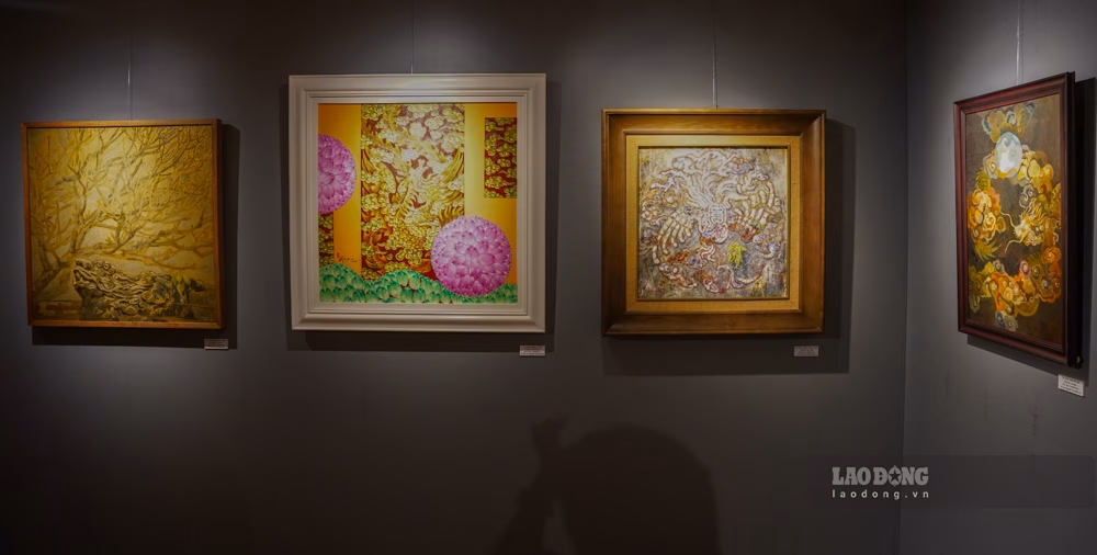 Theo Trung tâm Bảo tồn Di tích Cố đô Huế, trong mỹ học phương Đông, hình tượng Tứ linh - Long, Lân, Quy, Phụng mang ý nghĩa biểu trưng, gắn liền với những quan niệm triết lý, tôn giáo và xã hội. Không đơn thuần là những linh vật hư cấu, Tứ linh đại diện cho những yếu tố cốt lõi của vũ trụ, biểu đạt khát vọng về sự an lành, thịnh vượng và hài hòa giữa con người và thiên nhiên.