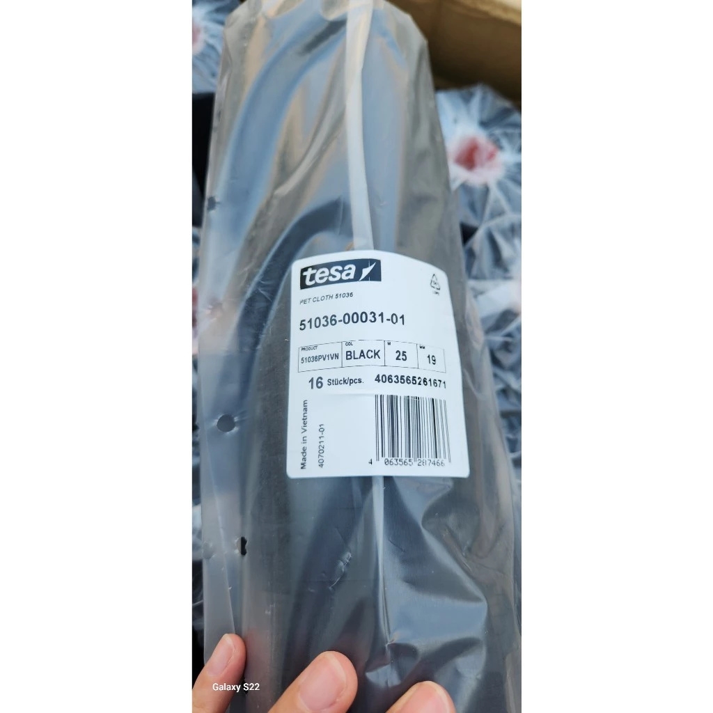 Lỡ Mua Phải Băng Keo Vải Kém Chất Lượng? Đây Là Bí Quyết Tôi Học Được Sau Khi Sử Dụng Tesa Xù 51608 Và Mịn 51036