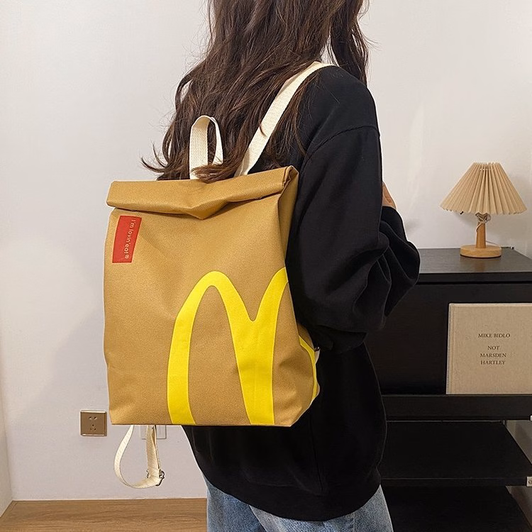 Làm thế nào để chọn balô unisex thời trang bền bỉ cho năm học mới mà không mất thời gian tìm kiếm?