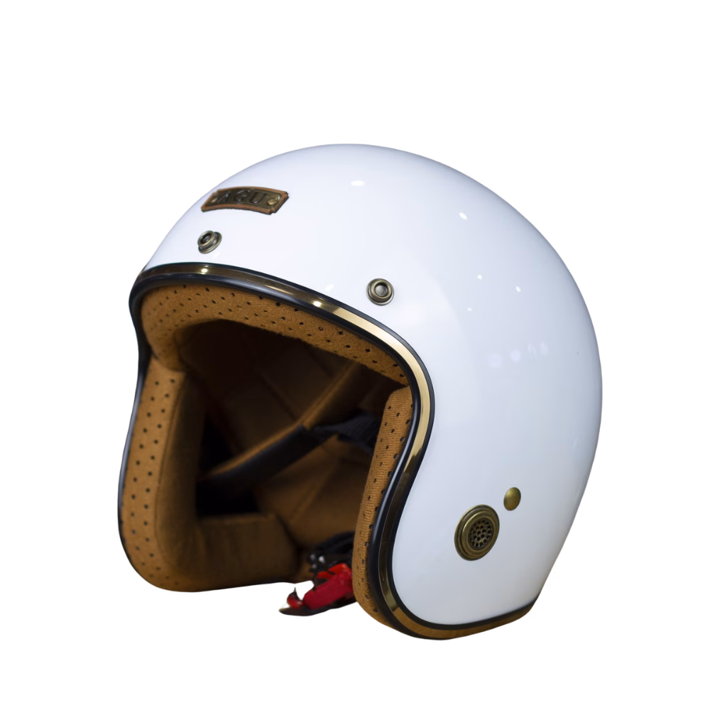 Tôi đã ngã xe và đây là lý do mũ bảo hiểm 3/4 đầu AGU A130 giúp tôi tránh chấn thương nghiêm trọng