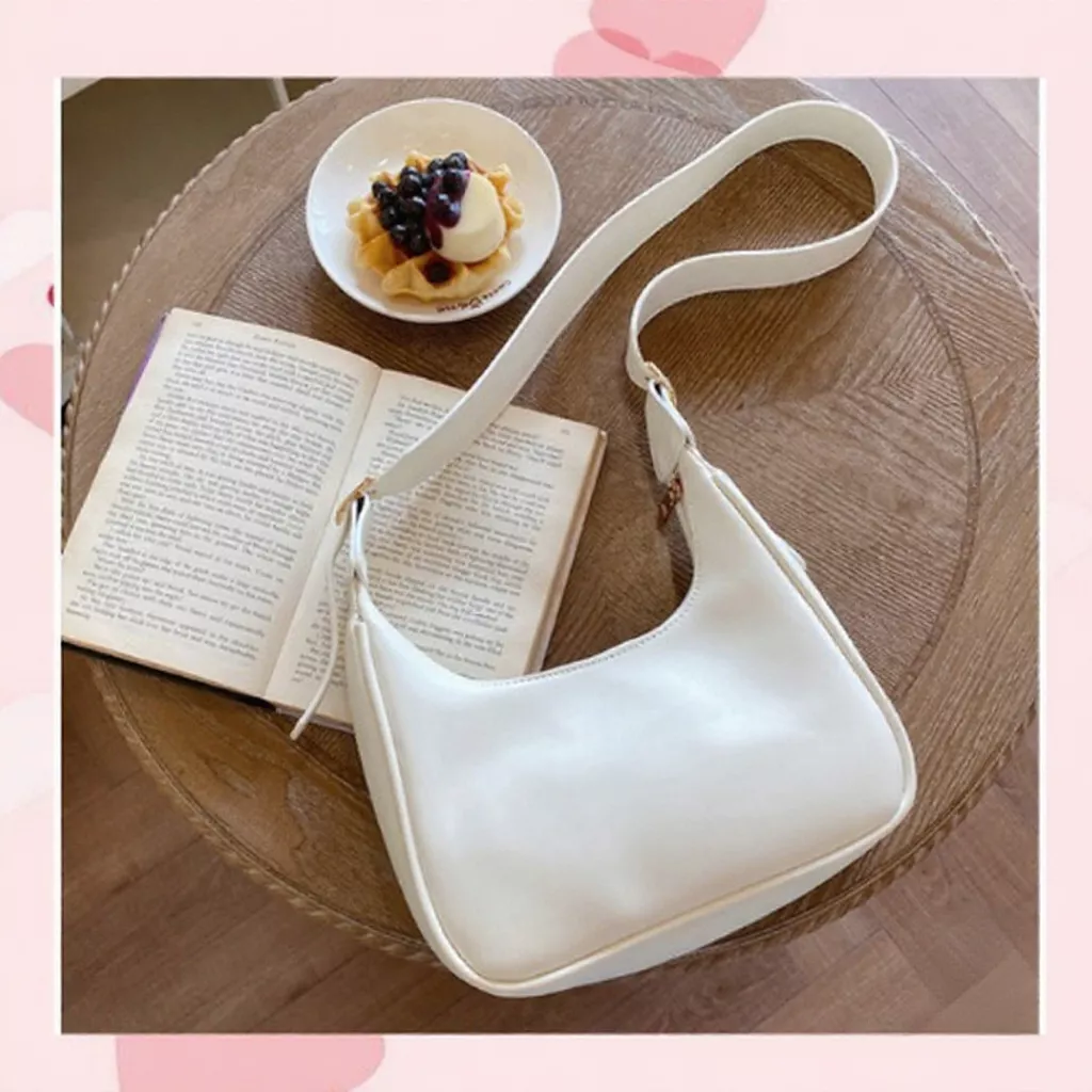 Làm thế nào để chọn túi xách nữ đeo chéo phù hợp cho phong cách công sở mà vẫn thoải mái cho cả ngày dài?