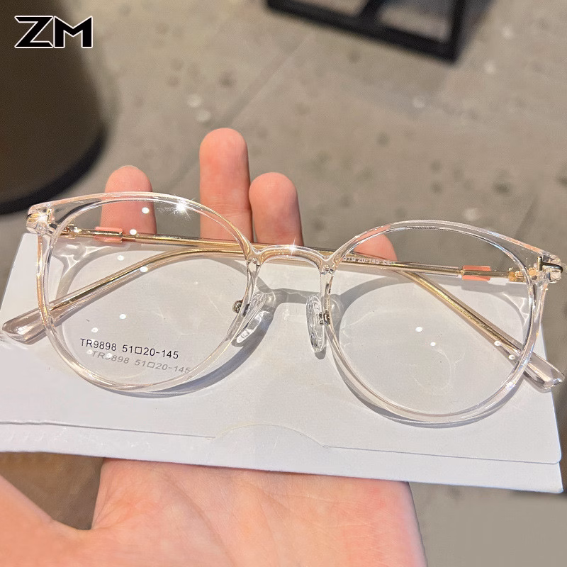 Làm thế nào để chọn kính cận chống ánh sáng xanh phù hợp cho người làm việc trước máy tính 8 tiếng?