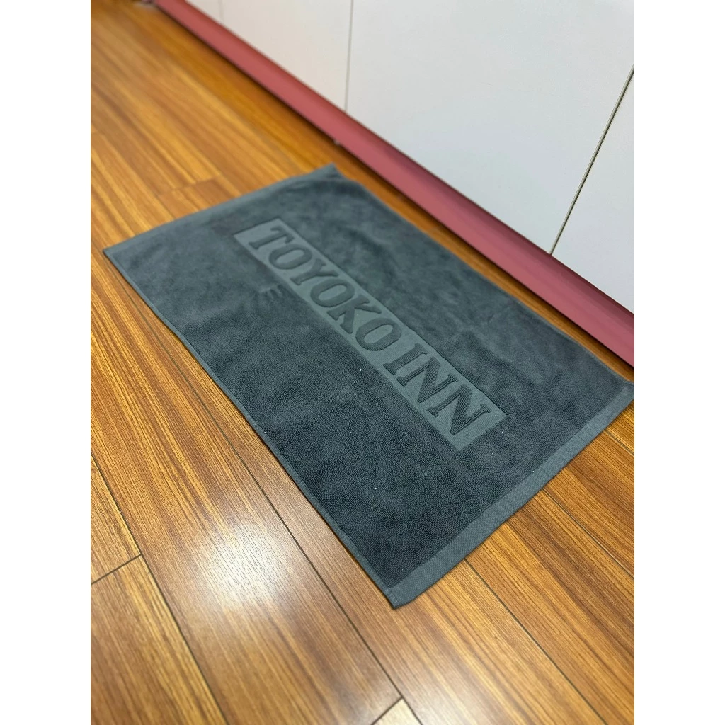 Tại sao thảm khách sạn cao cấp lại là bí quyết cho phòng tắm thư giãn hoàn hảo?