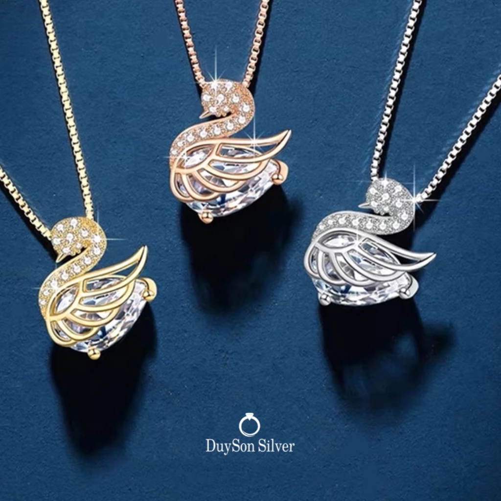 Tôi đã mua dây chuyền bạc nữ cao cấp nhưng nó bị xỉn màu quá nhanh, làm thế nào để giữ nó luôn sáng bóng như mới?