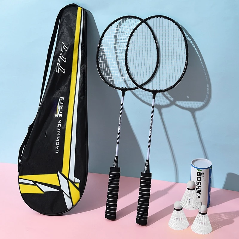 Làm thế nào để chọn vợt cầu lông phù hợp cho người mới bắt đầu mà không bị ‘điêu đứng’ vì giá cả?