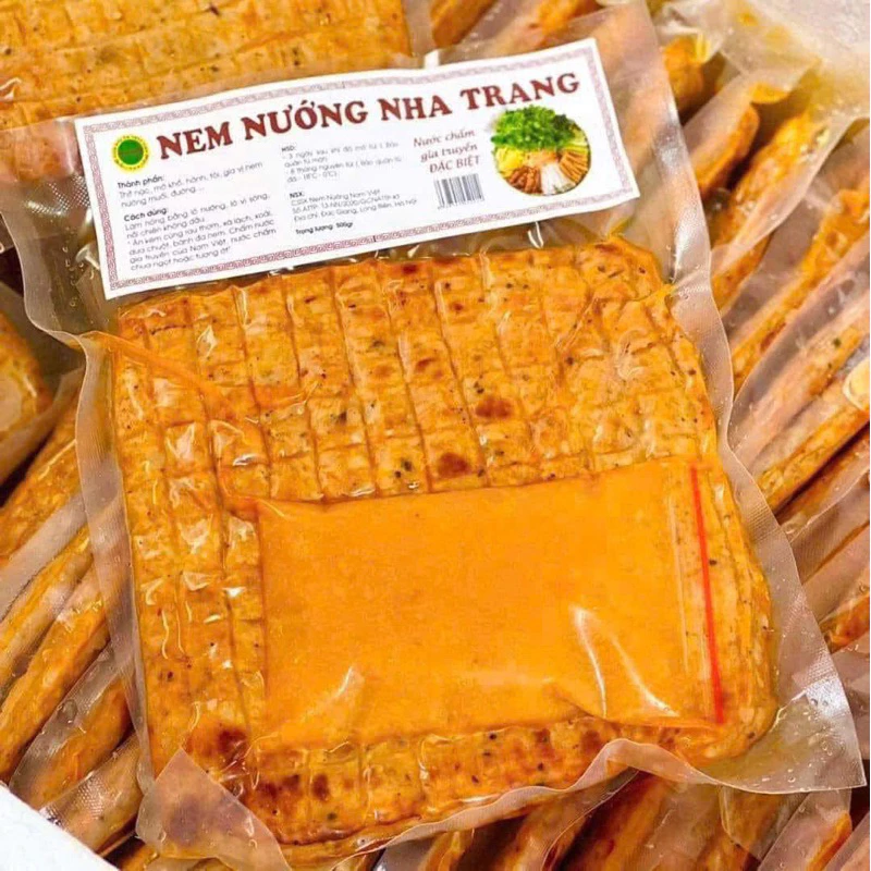 Nem nướng Nha Trang và nem lụi Huế: Làm thế nào để phân biệt và chọn loại ngon nhất?