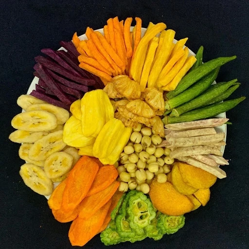 Làm thế nào để bảo quản trái cây sấy giòn Đà Lạt giòn ngon sau khi mở gói hút chân không?