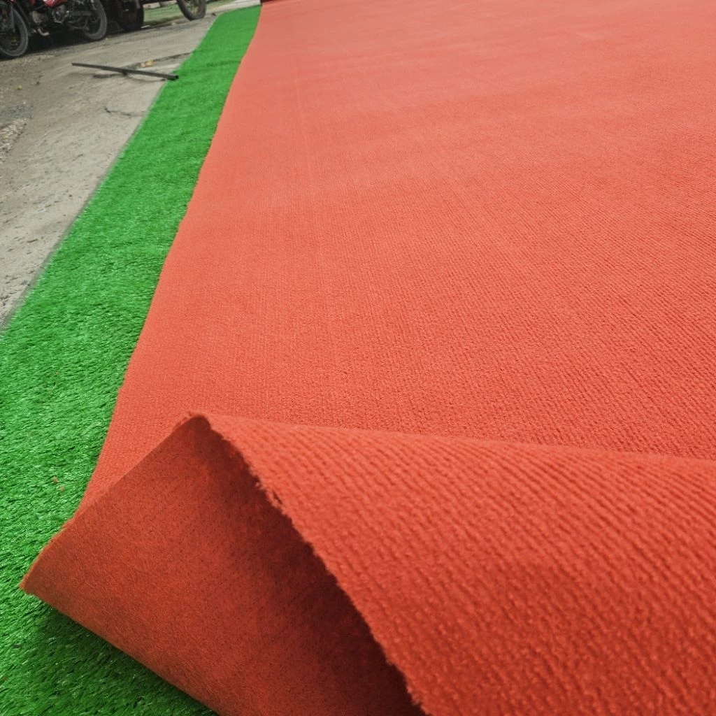 Làm thế nào để chọn thảm nỉ đỏ sự kiện phù hợp cho buổi lễ quan trọng của bạn?