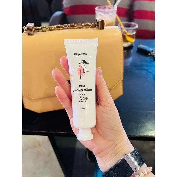 Tôi đã dùng kem chống nắng cô gái núi SPF 55+ và đây là điều tôi wish mình biết trước đó