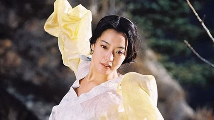 Kim Hee Sun trong vai công chúa Ok Soo Kim Hee Sun trong vai công chúa Ok Soo