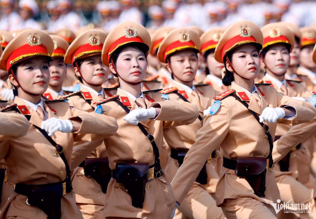 Khối nữ cảnh sát Giao thông