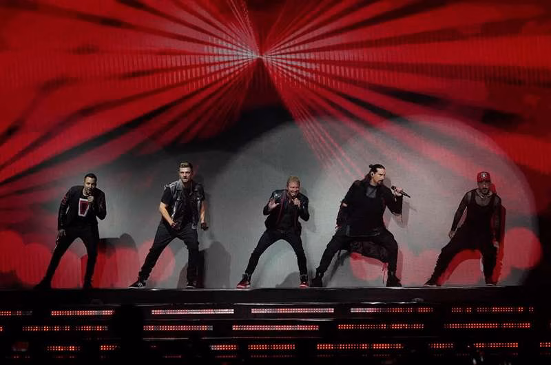 Backstreet Boys làm mưa làm gió với đêm nhạc tại The Sphere Las Vegas