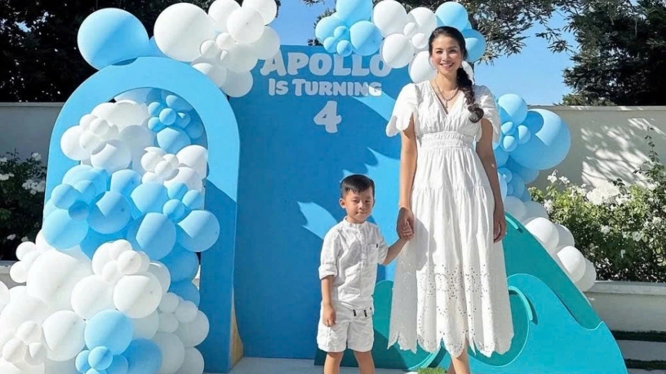 Bảo Thanh đăng ảnh gia đình 4 thế hệ gây xúc động Sao Việt 16/7: Hoa hậu Phạm Hương chuẩn bị tiệc sinh nhật con trai