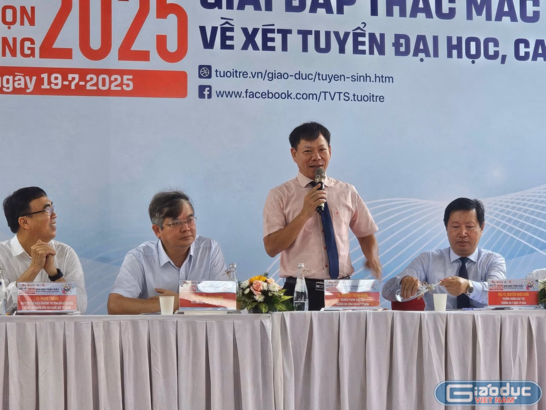 Tiến sĩ Nguyễn Trung Nhân - Trưởng phòng Đào tạo, Trường Đại học Công nghiệp Thành phố Hồ Chí Minh phát biểu Ảnh: V.D