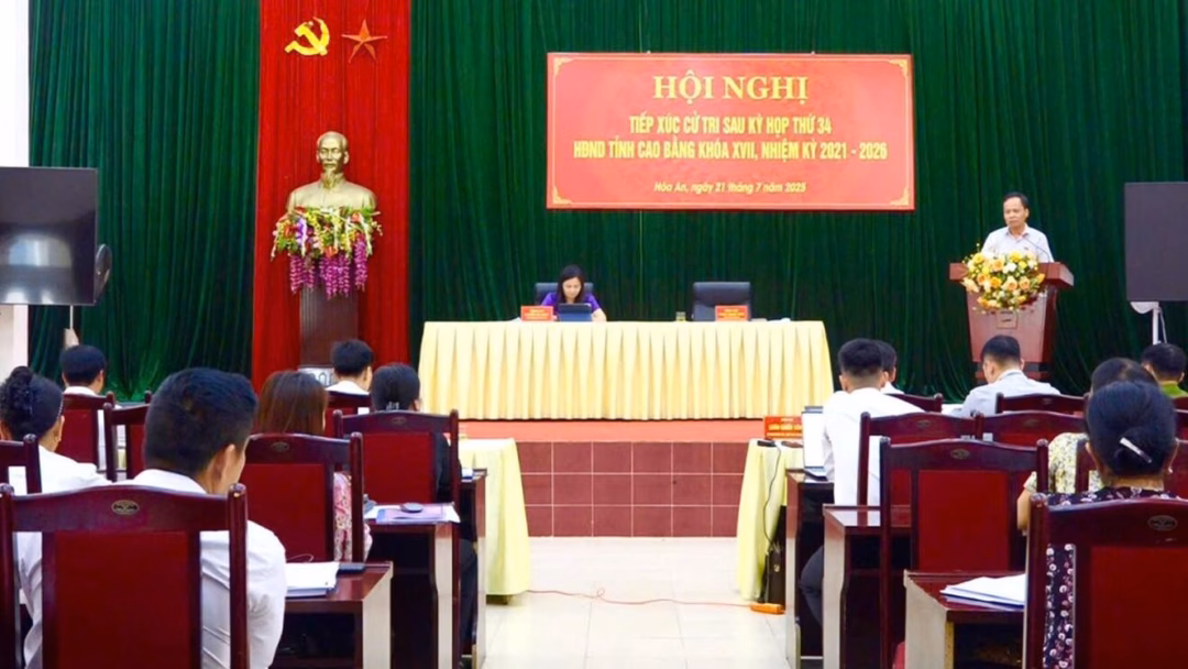 Cao Bằng tiếp thu kiến nghị xây dựng kè chống sạt lở, trạm xử lý rác