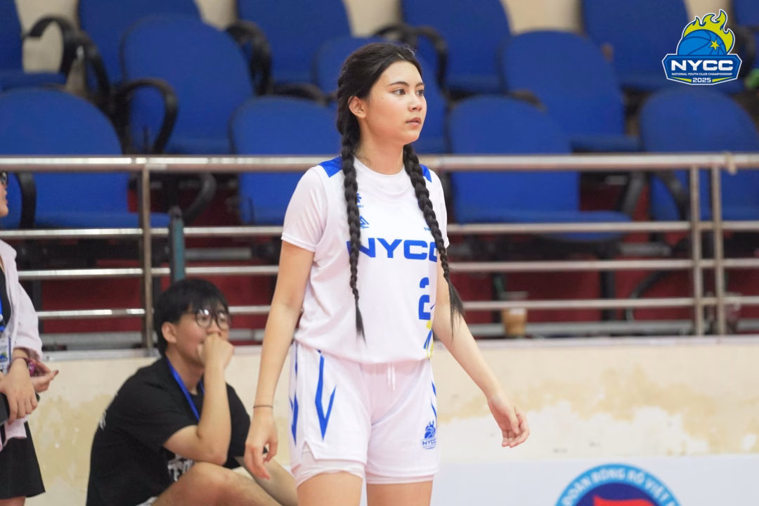 Hạt Dẻ MC Quyền Linh lộ diện ngày càng sắc nét, khoe vẻ đẹp tự nhiên Ảnh cam thường không phải nỗi lo lắng với ái nữ nhà MC Quyền Linh
